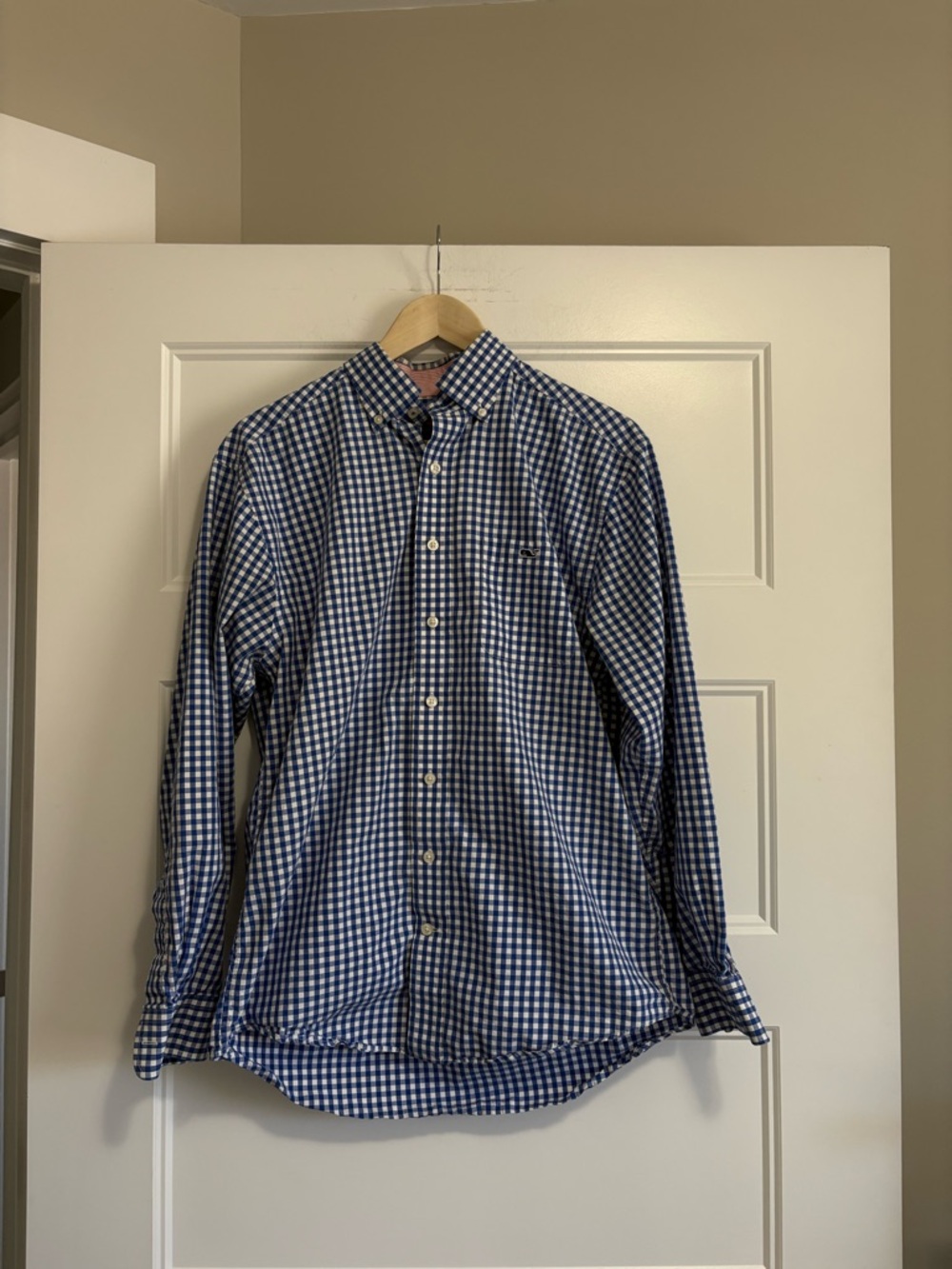 Vineyard Vines Navy and White Gingham Button-Down Shirt sz Medium